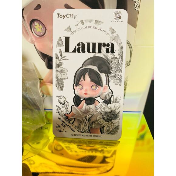 Laura The Charm of Faded Hues Blind Box Unopened Petals - Picture 3 of 3